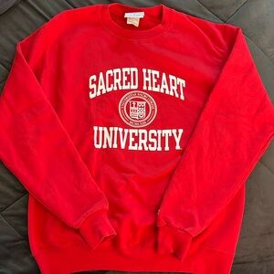 Sacred Heartet University Crew